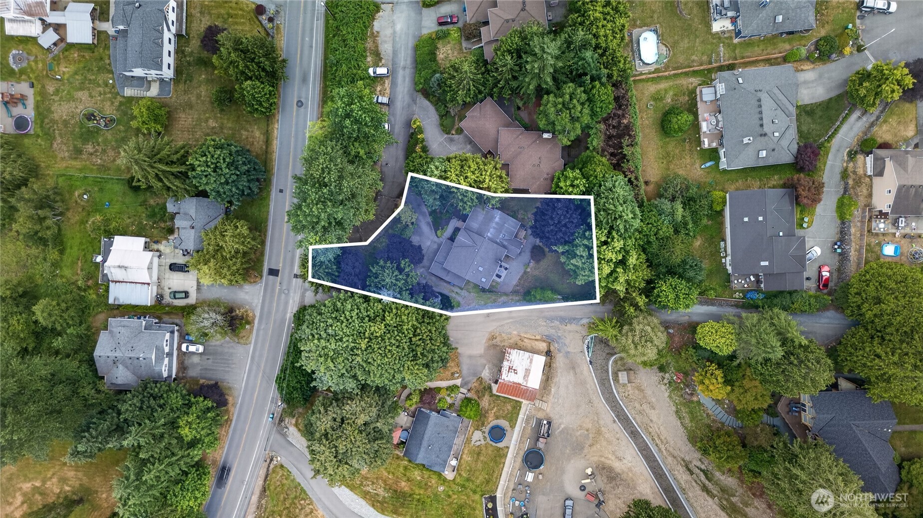 706 S Davies Road Property Photo 39
