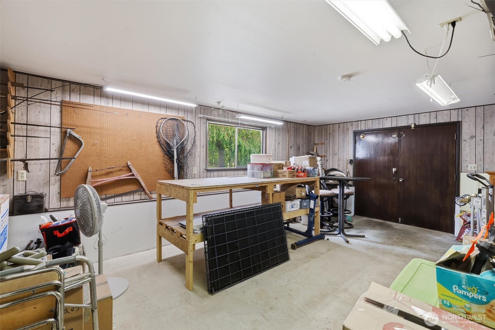 352 Lochwood Drive Property Photo 17