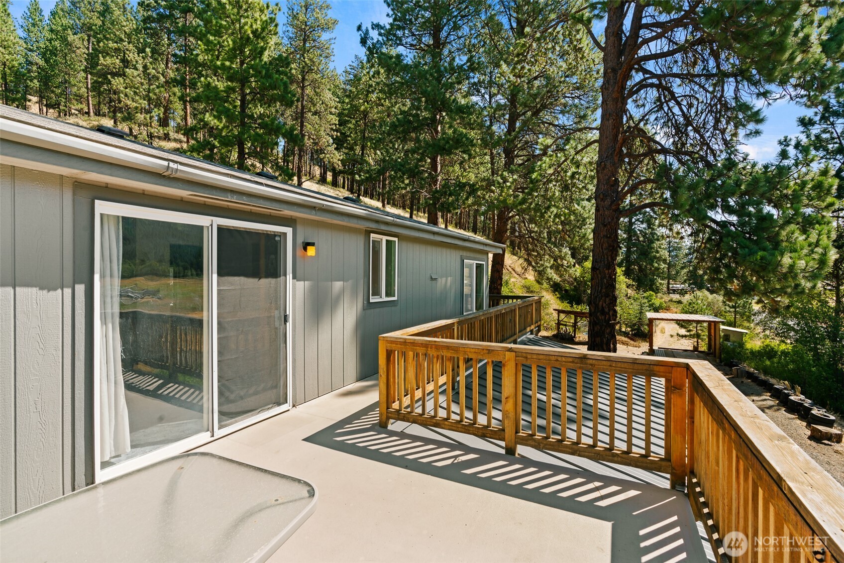 5501 Red Bridge Road Property Photo 3