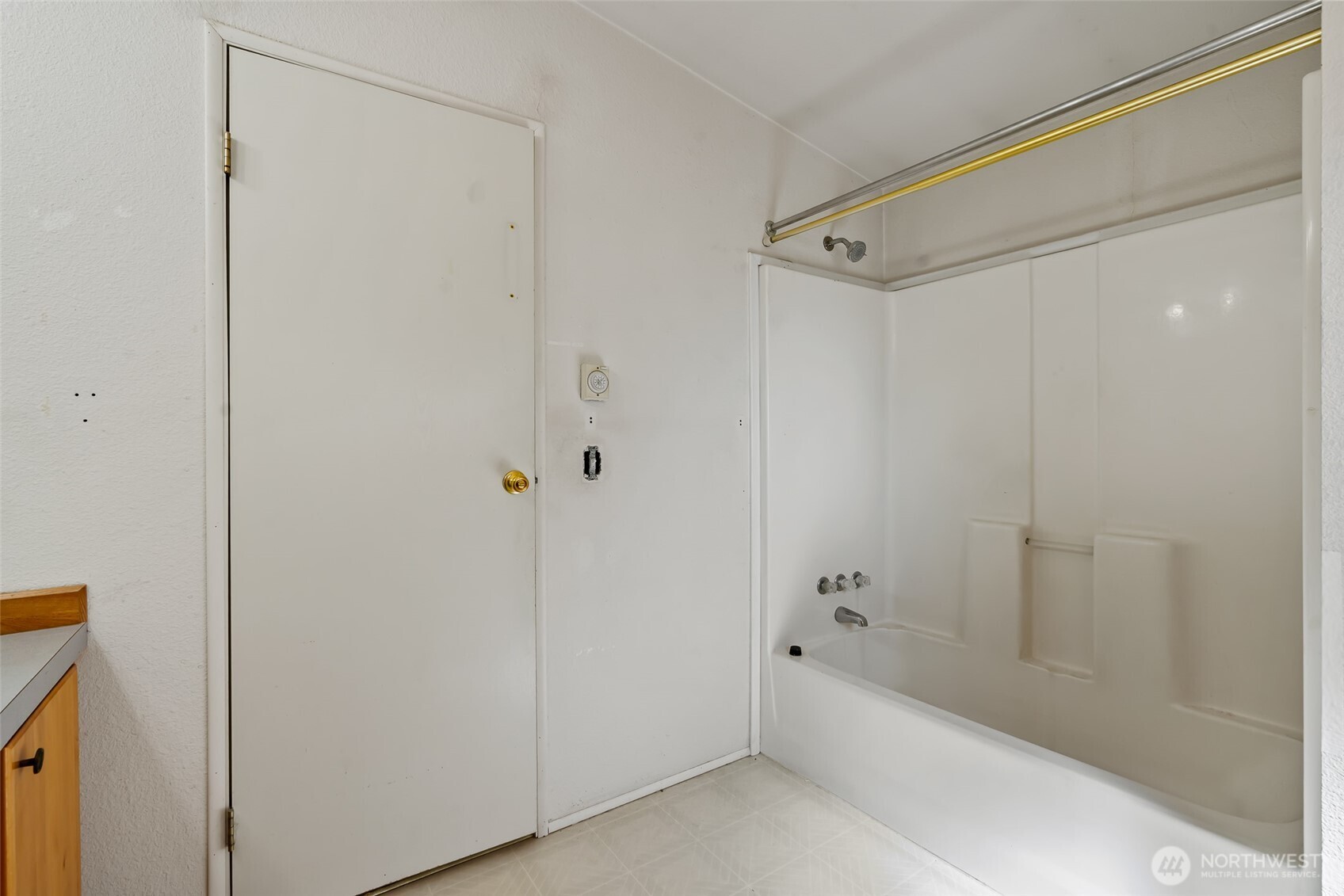 5501 Red Bridge Road Property Photo 15