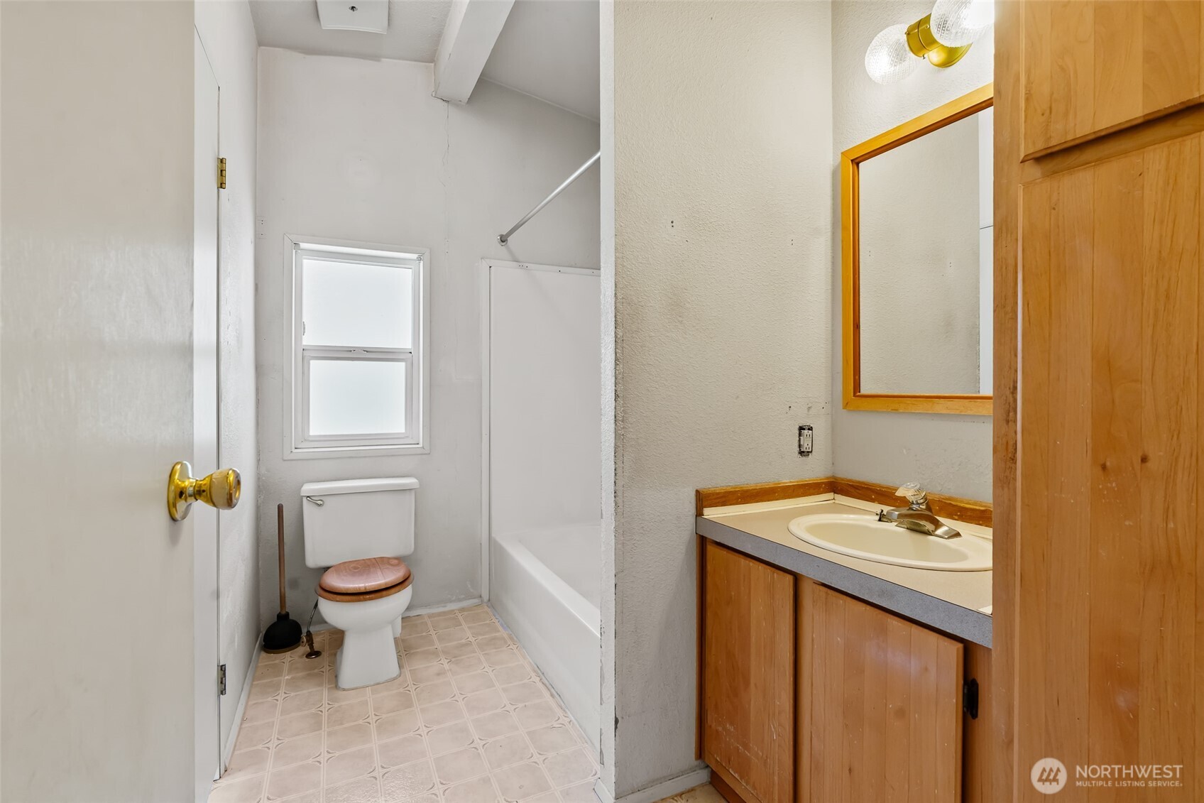 5501 Red Bridge Road Property Photo 18