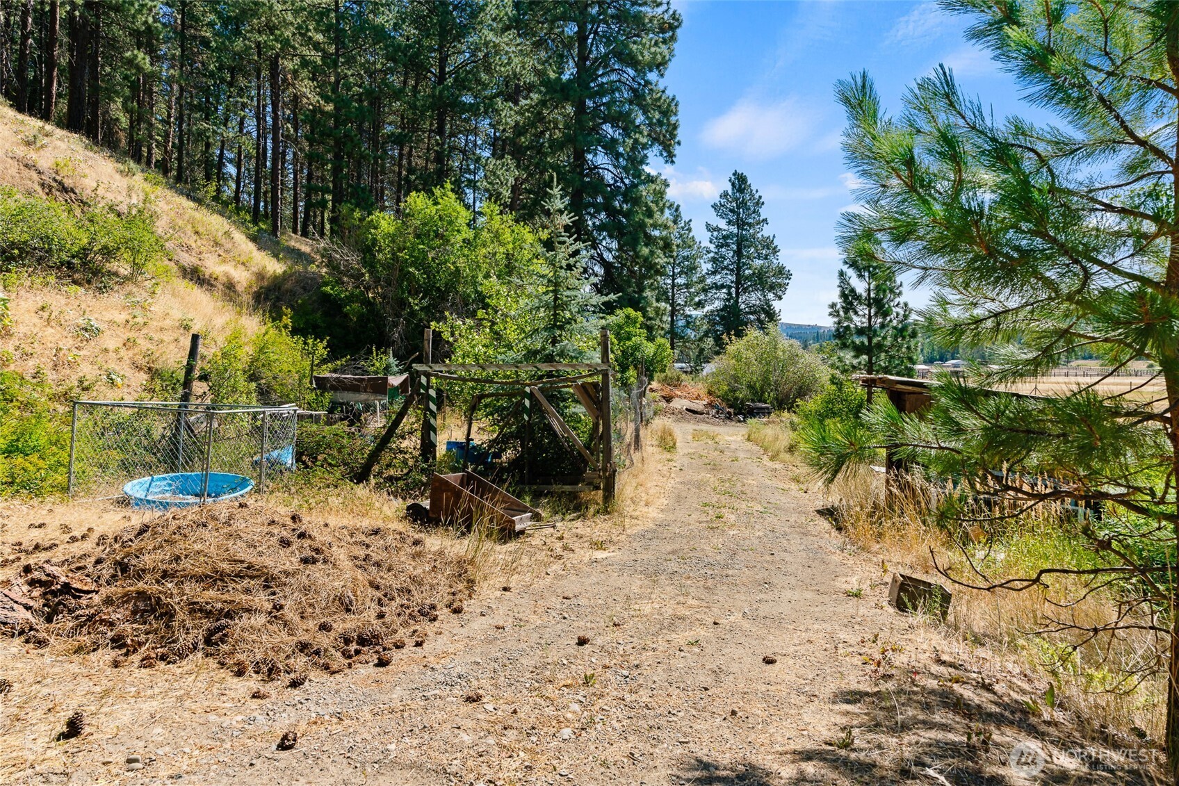 5501 Red Bridge Road Property Photo 26
