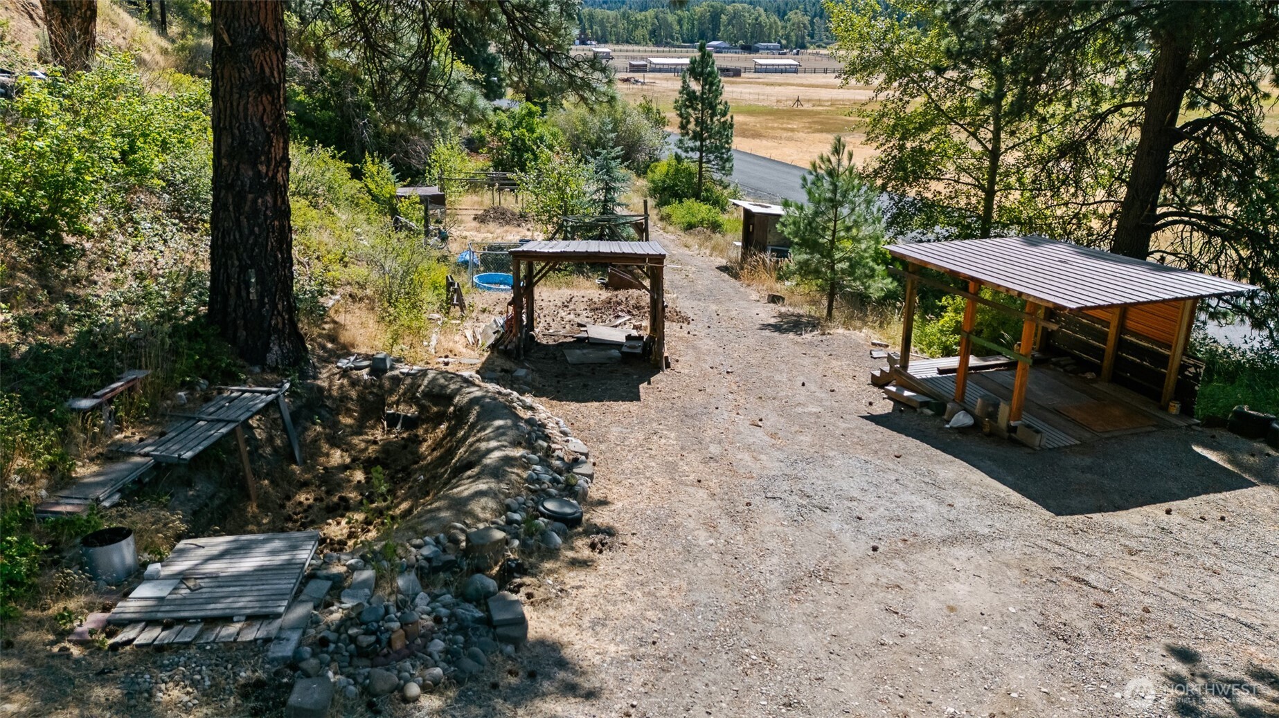 5501 Red Bridge Road Property Photo 29
