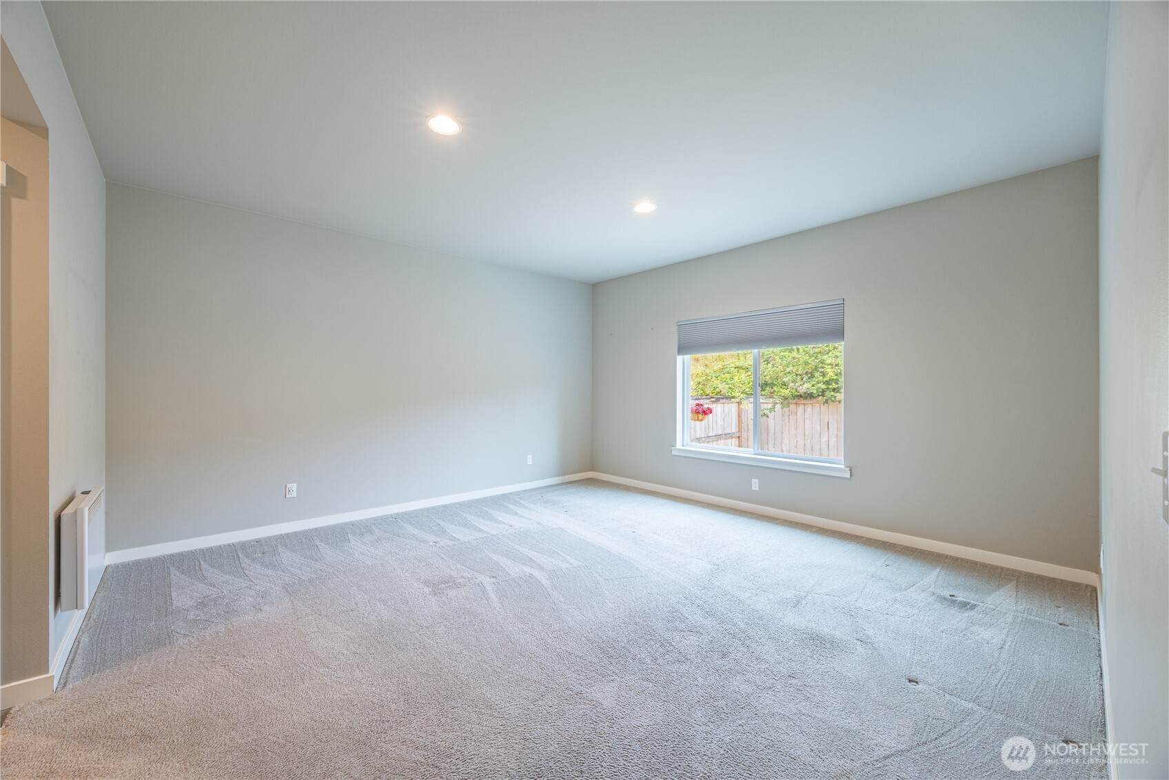 50 Nimbus Property Photo 12