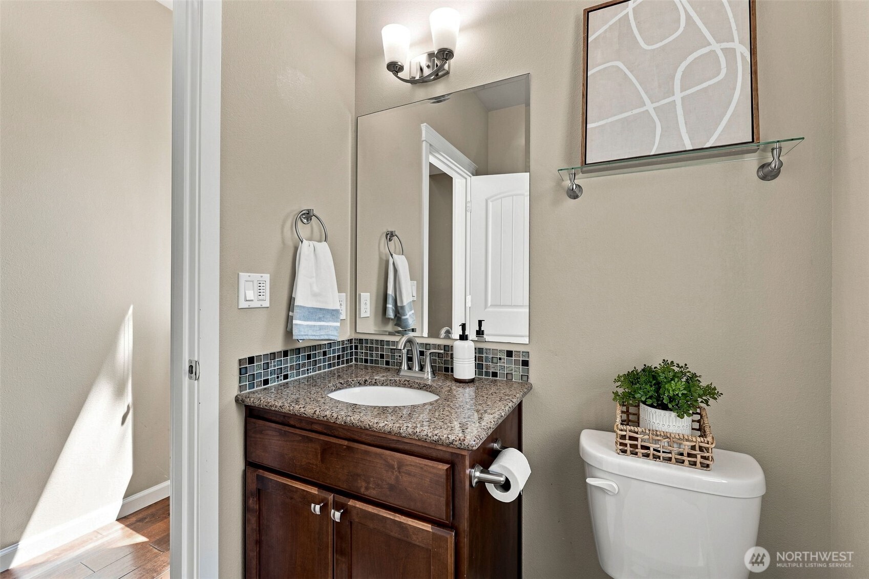 4308 Dudley Property Photo 6