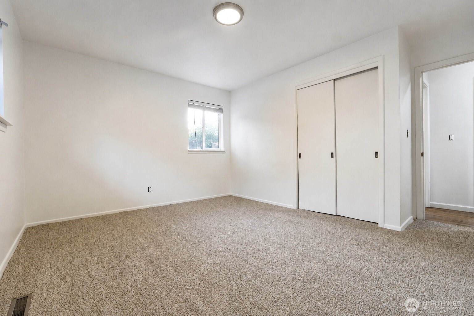 6835 Yakima Avenue Property Photo 12