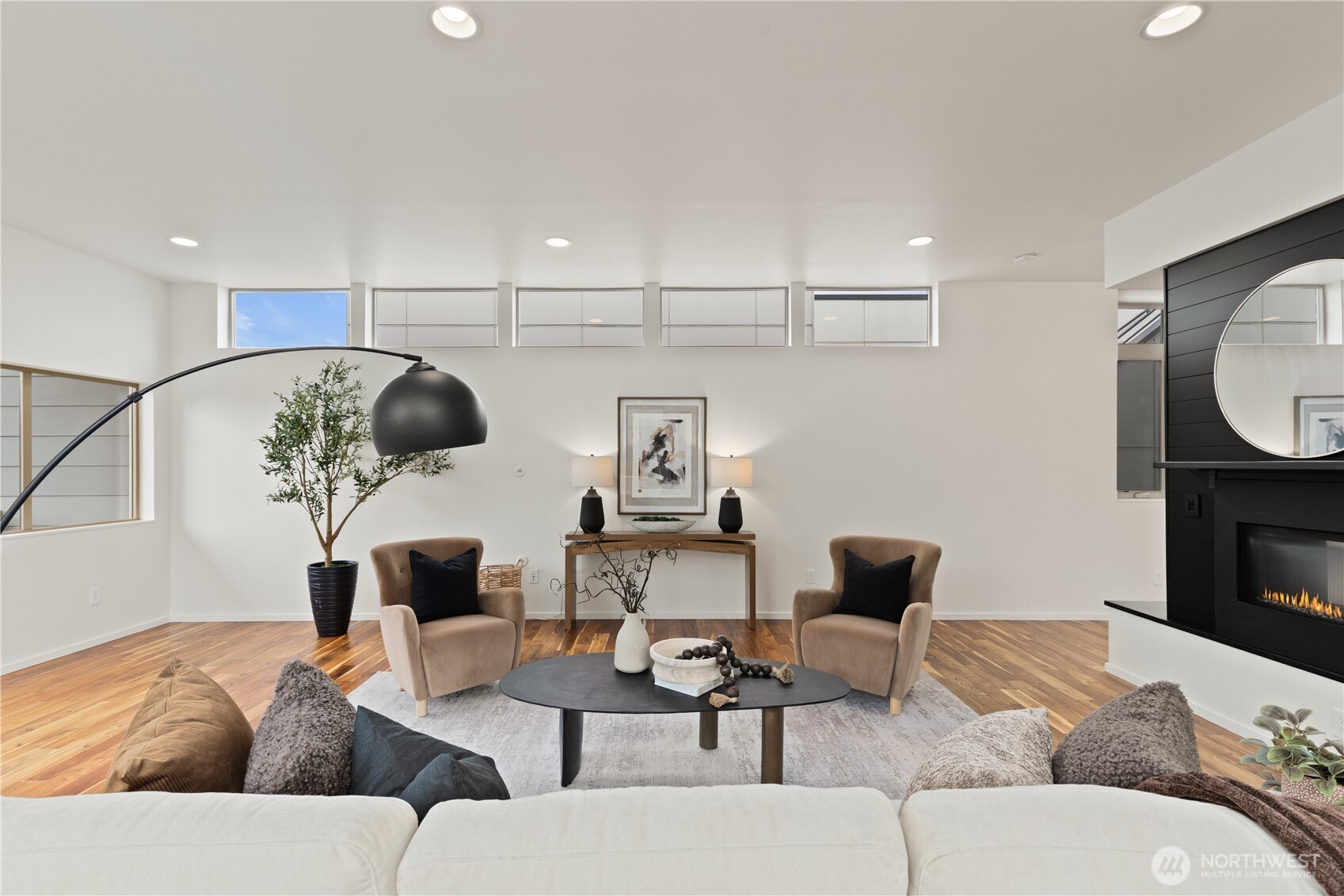 4532 51st Place Property Photo 10