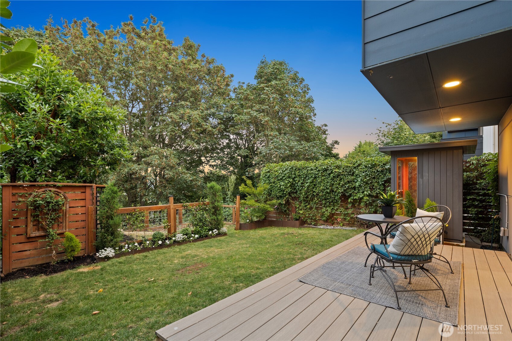 4532 51st Place Property Photo 33