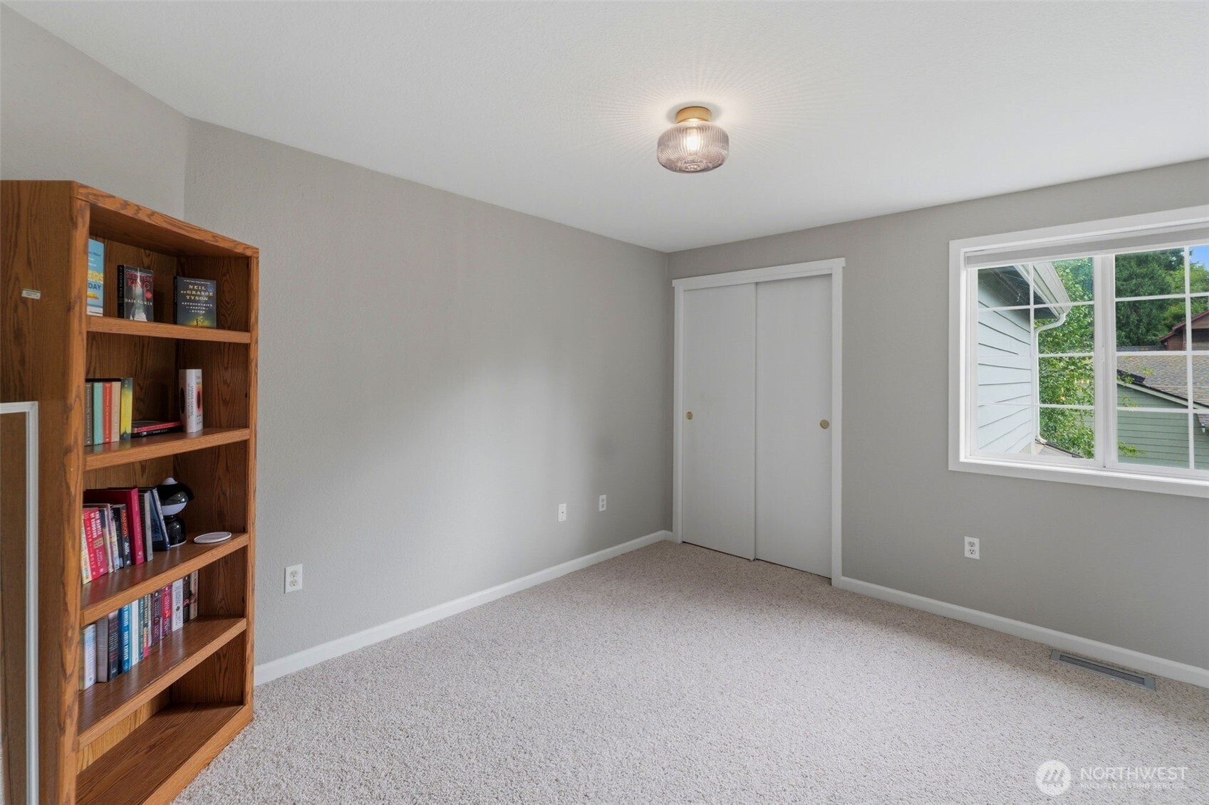 1404 Amber Boulevard Property Photo 25
