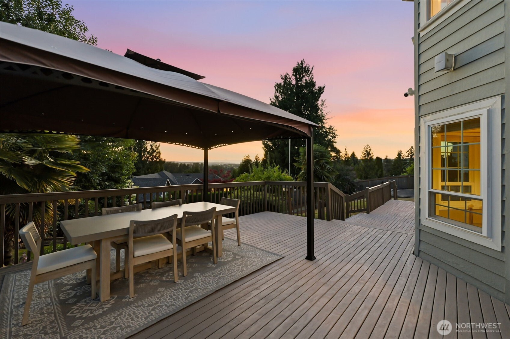 1404 Amber Boulevard Property Photo 31