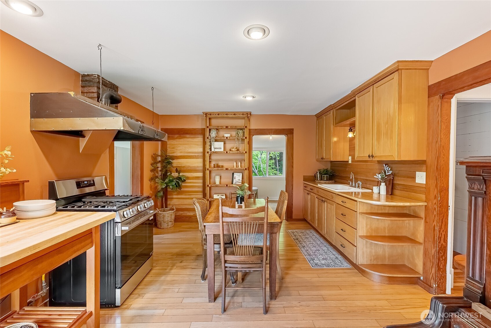 2559155 Property Photo 4