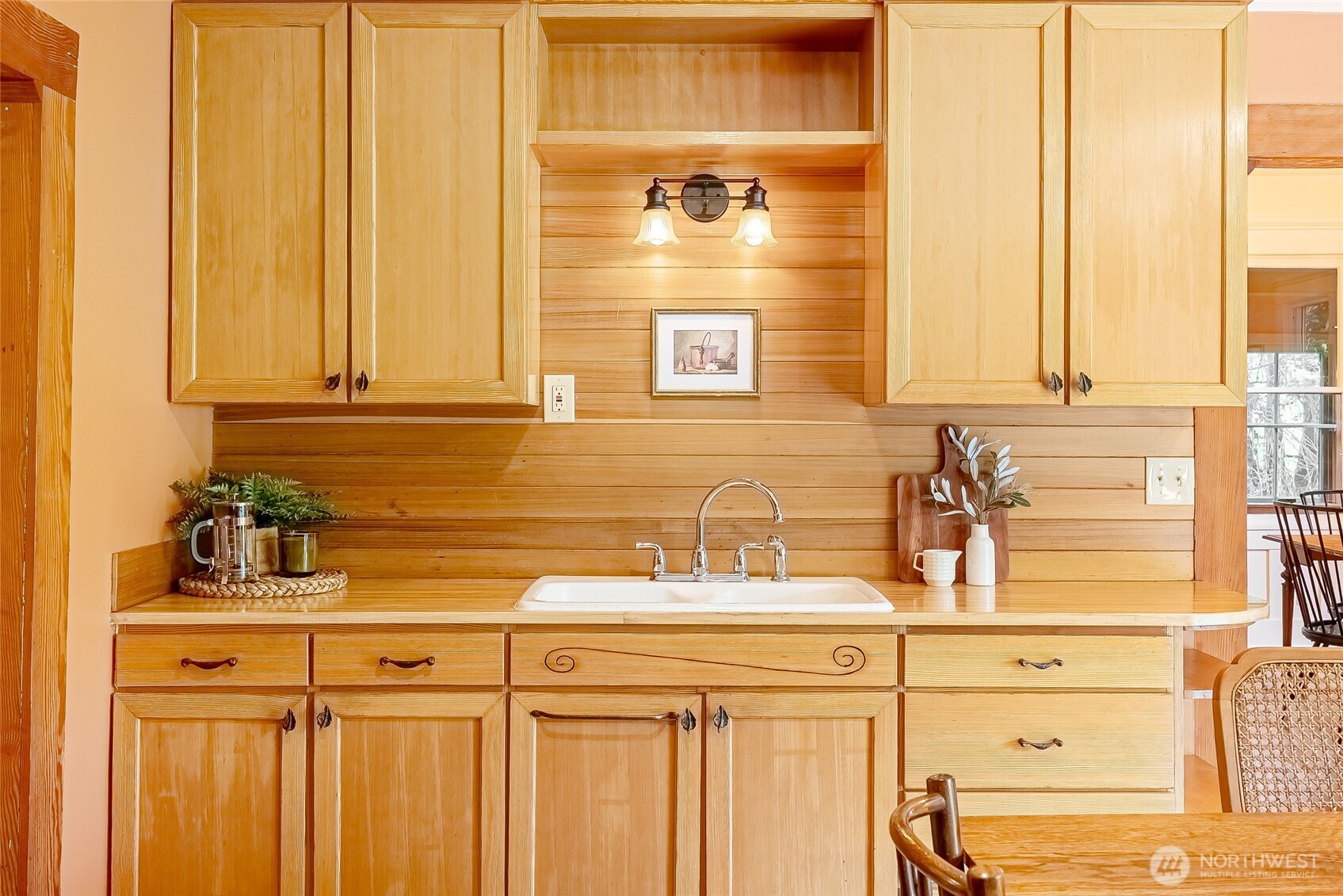 2559155 Property Photo 5