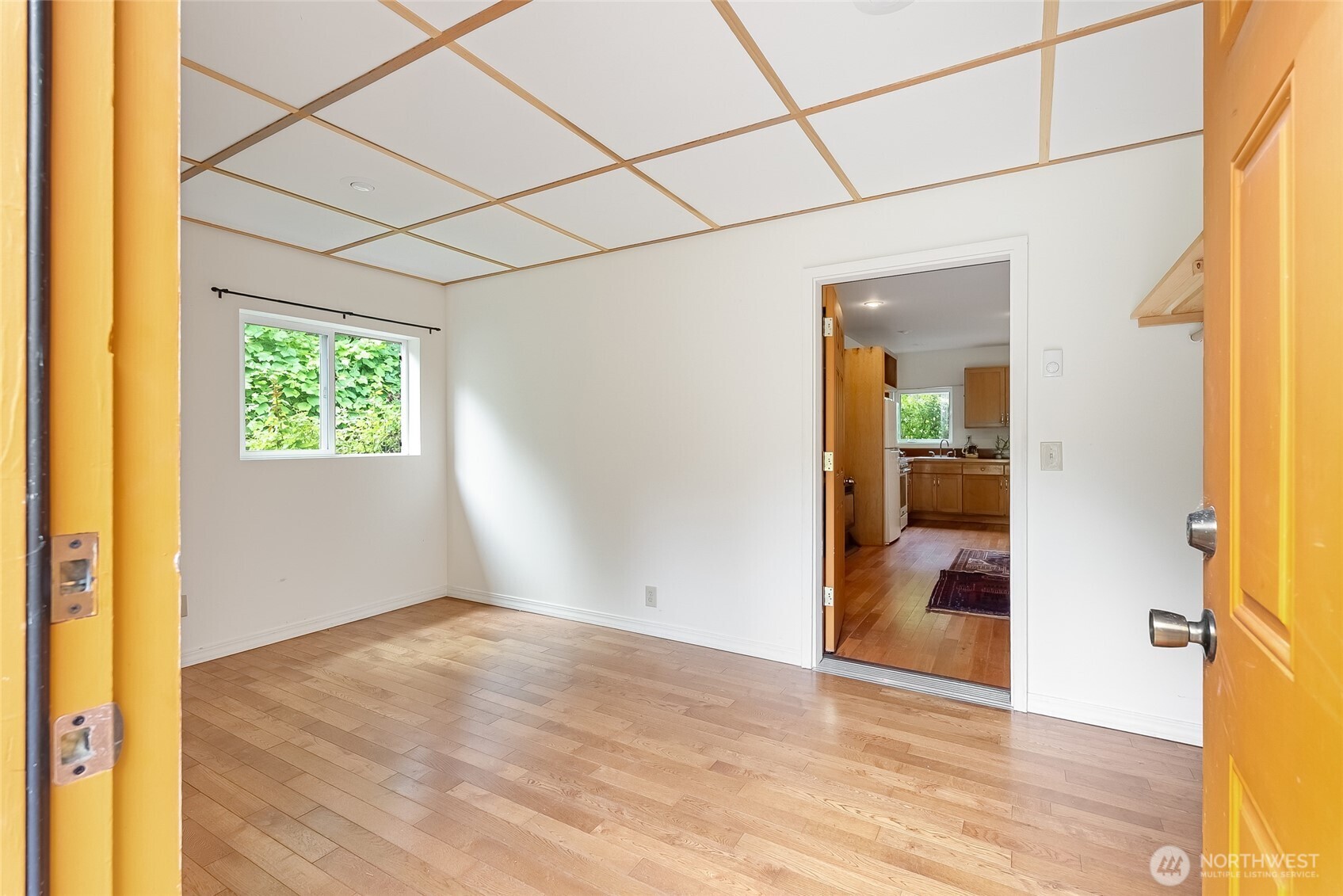 2559155 Property Photo 32