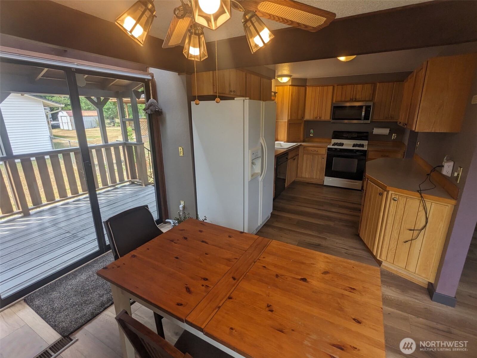 22718 Se 321st Place Property Photo 5