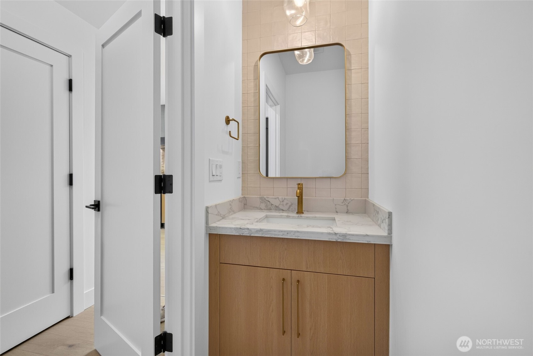 12036 Hiram Place Property Photo 13