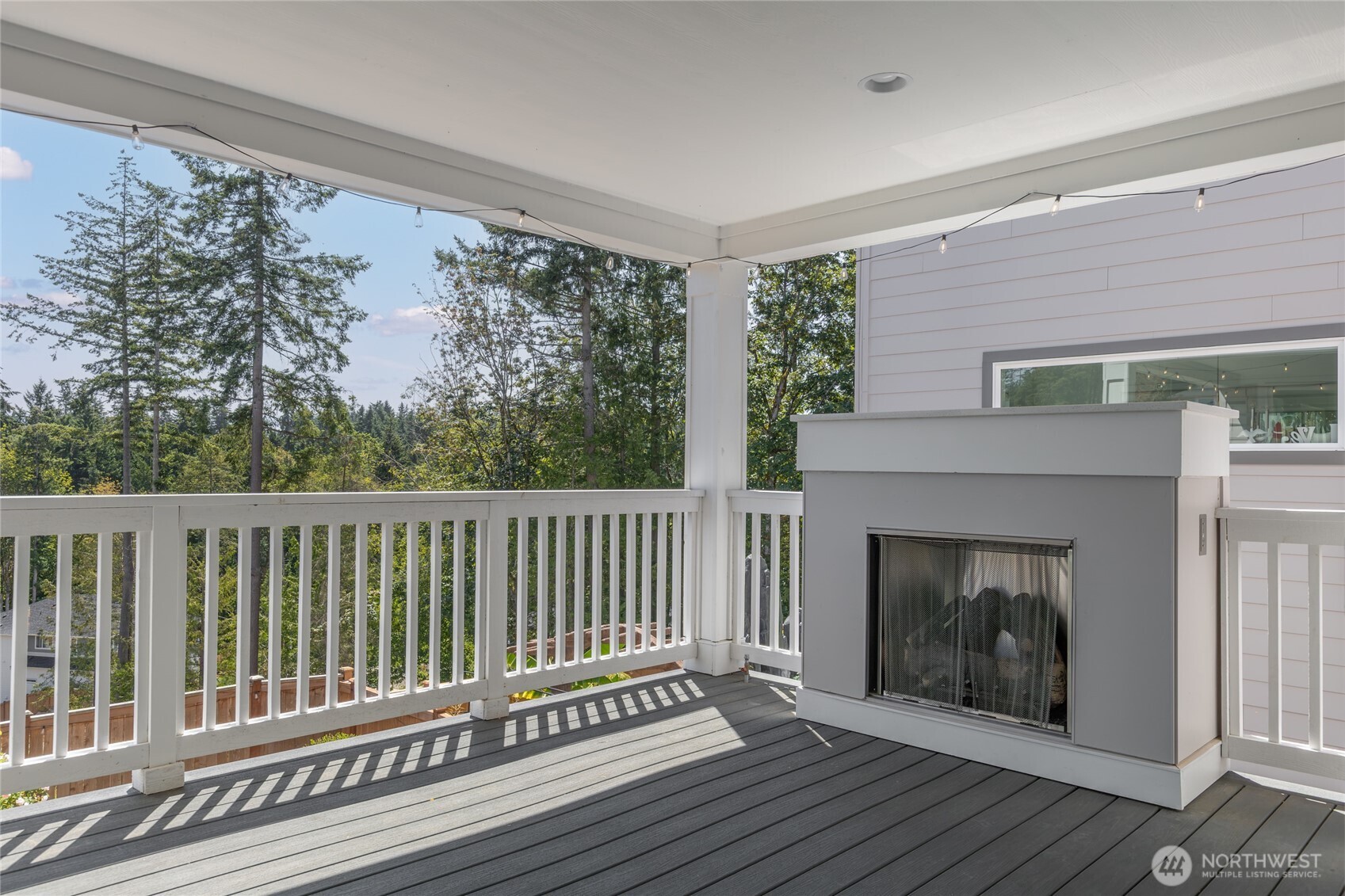 5810 160th Street Property Photo 11