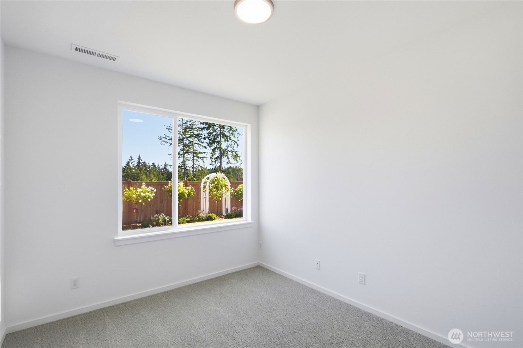 5810 160th Street Property Photo 25