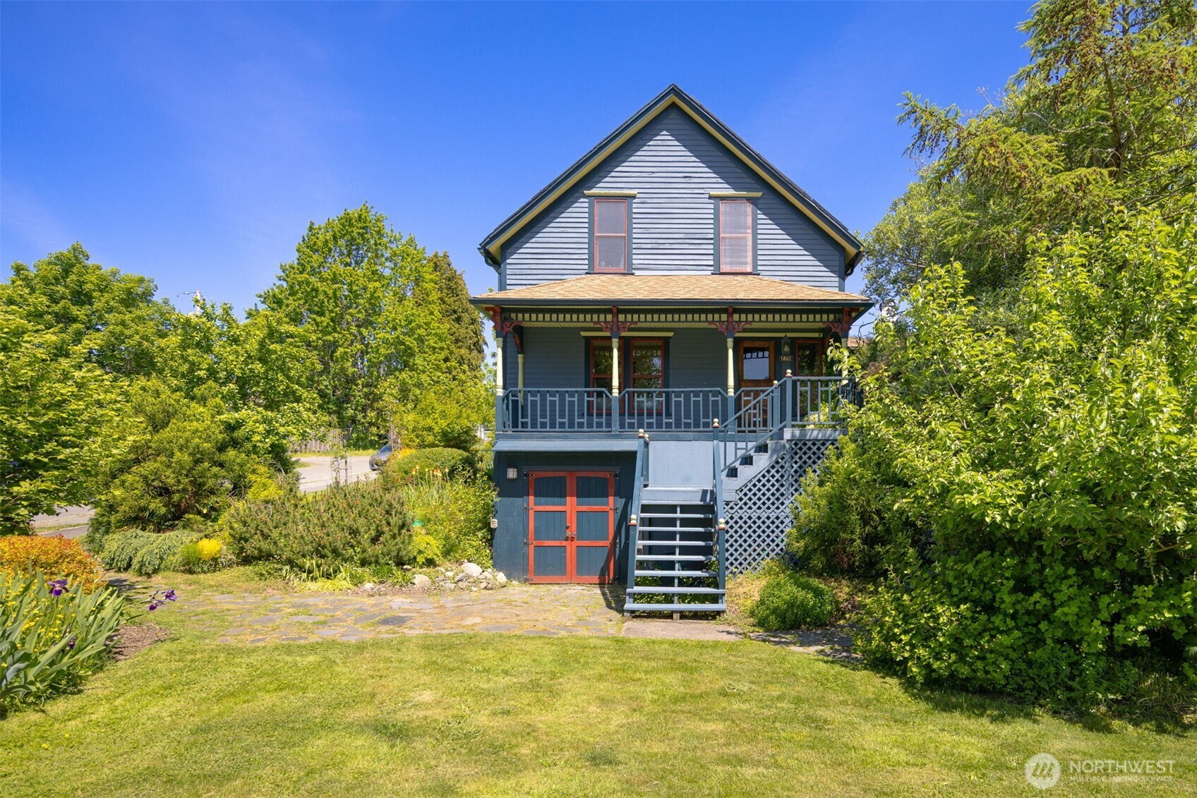 1801 Donovan Property Photo 1