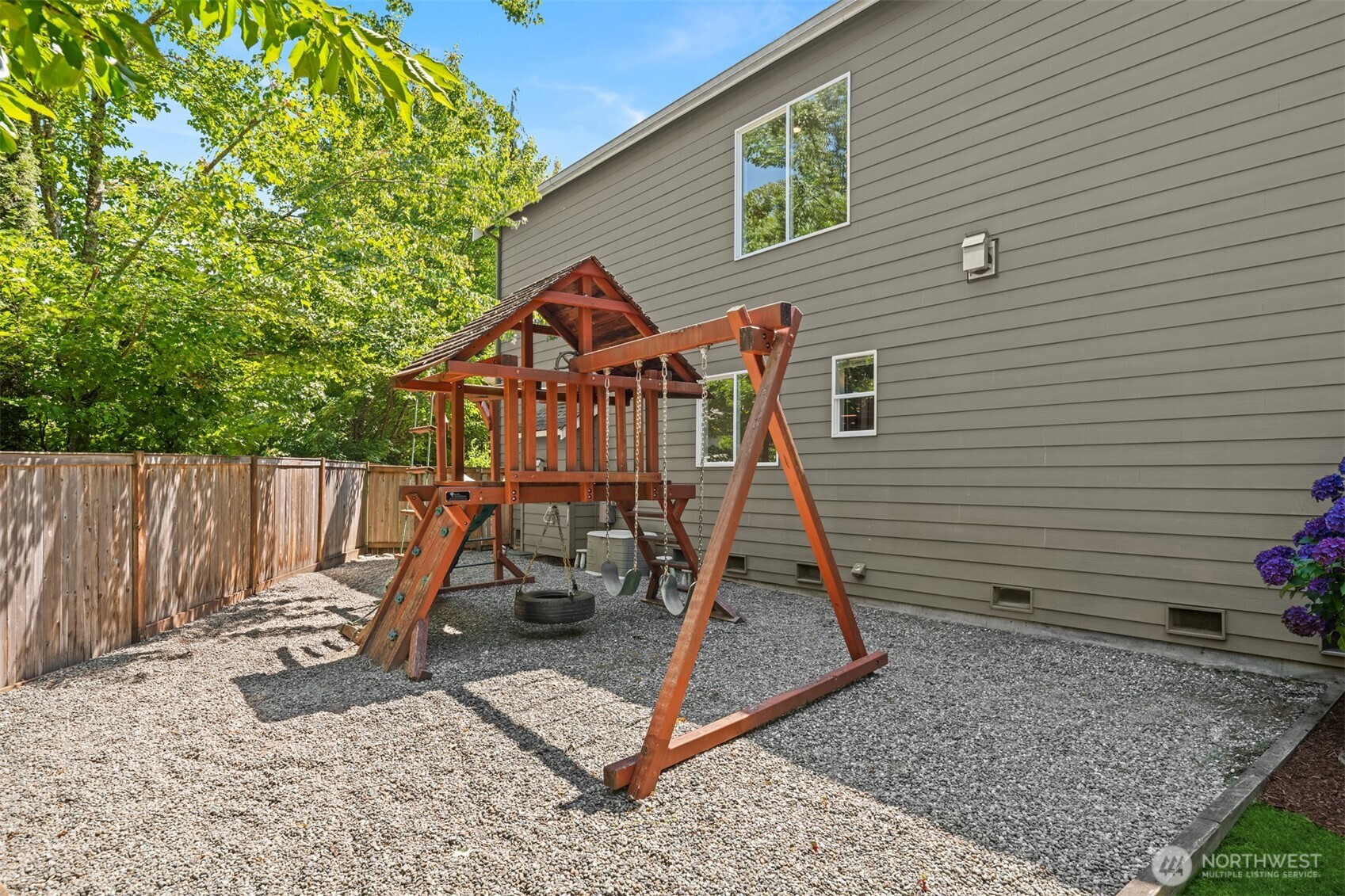 9463 221st Place Property Photo 37