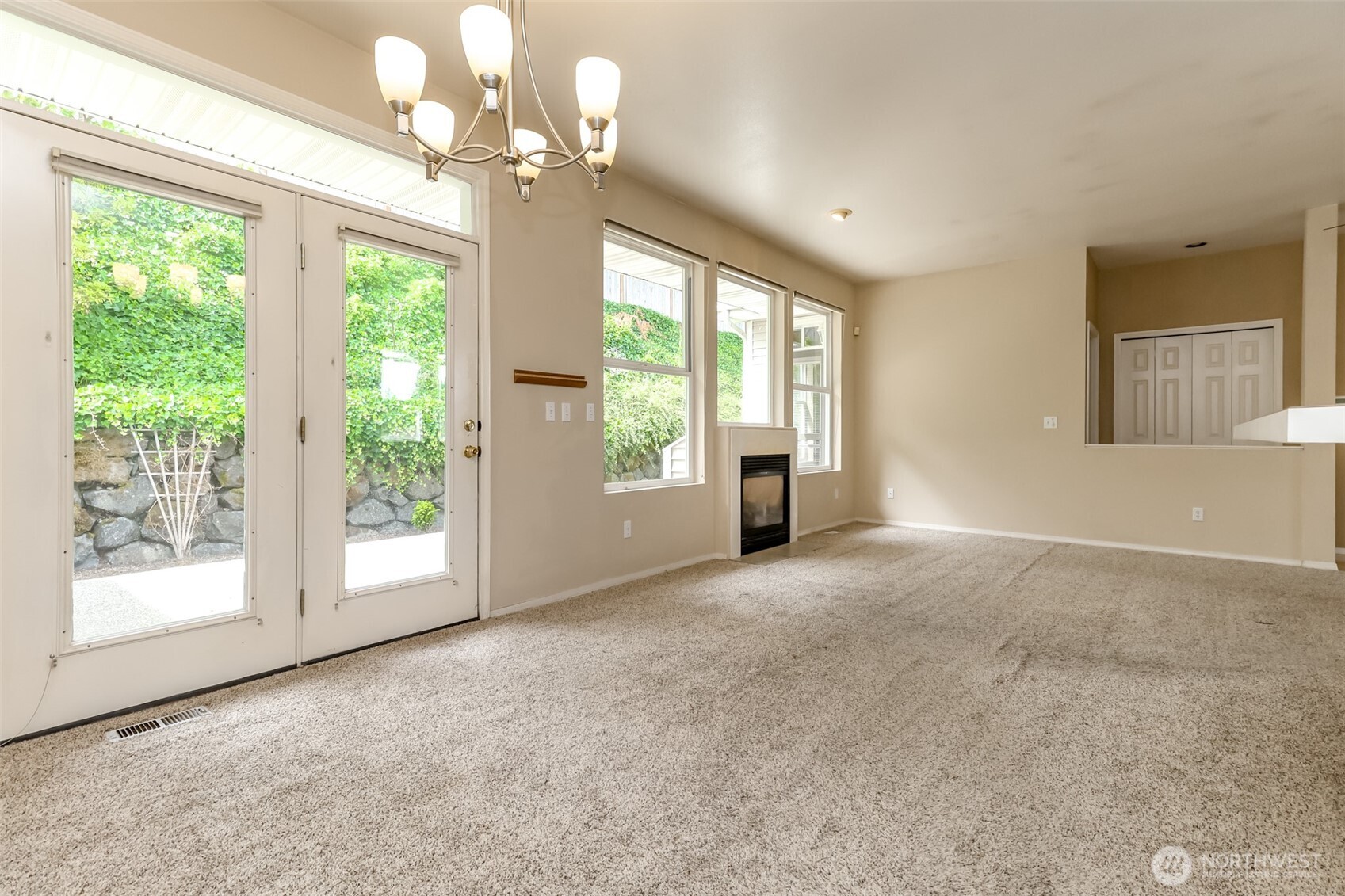 8910 71st Street Ct Property Photo 11