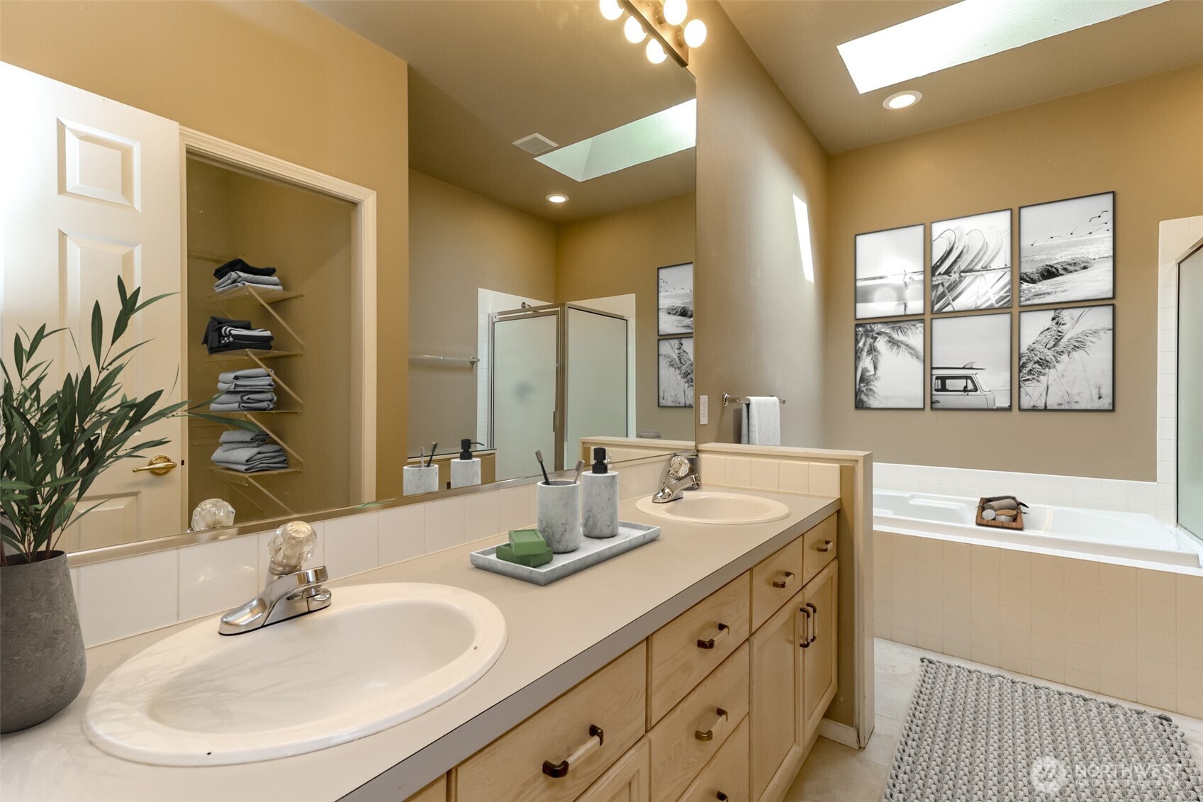 8910 71st Street Ct Property Photo 17