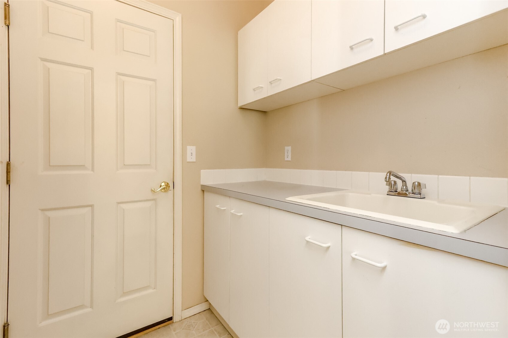 8910 71st Street Ct Property Photo 26