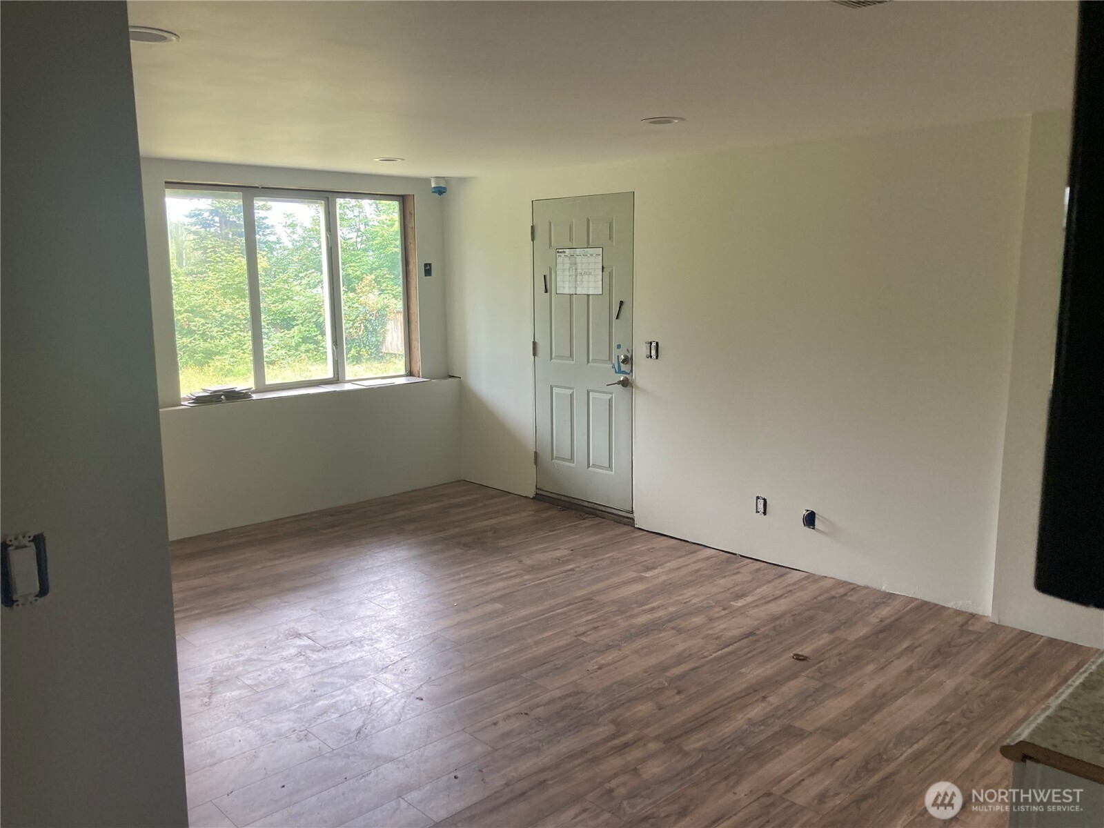 6906 55th Avenue Property Photo 7