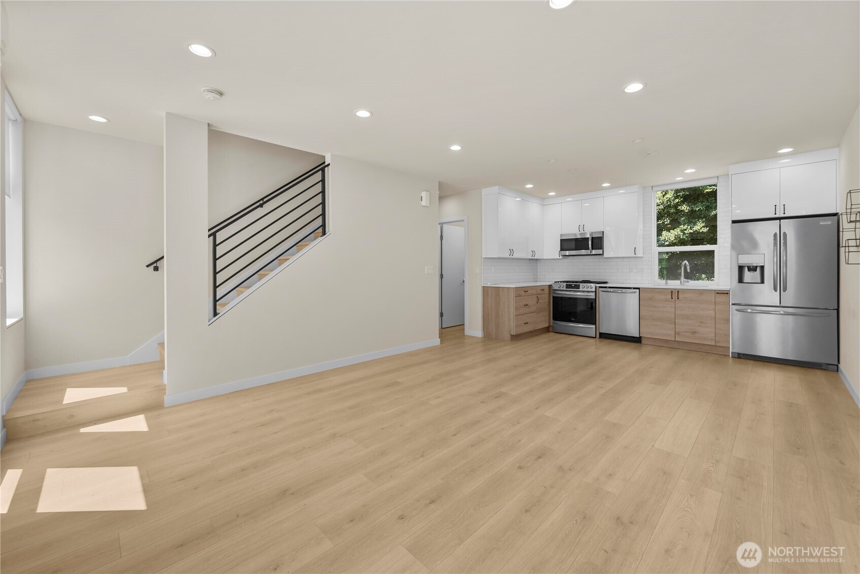 1602 E Marion Street Property Photo 13