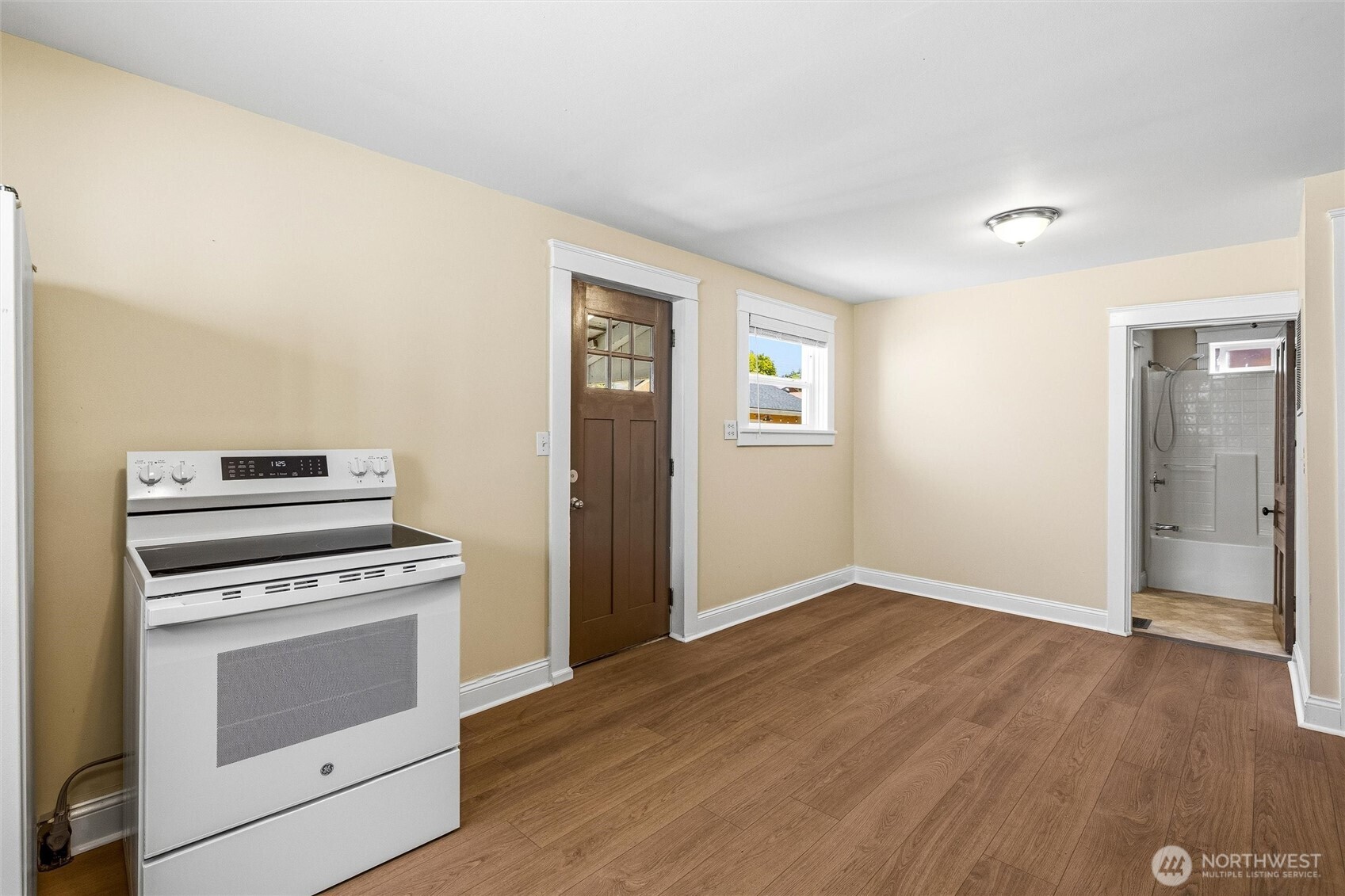 1416 Humboldt Street Property Photo 11