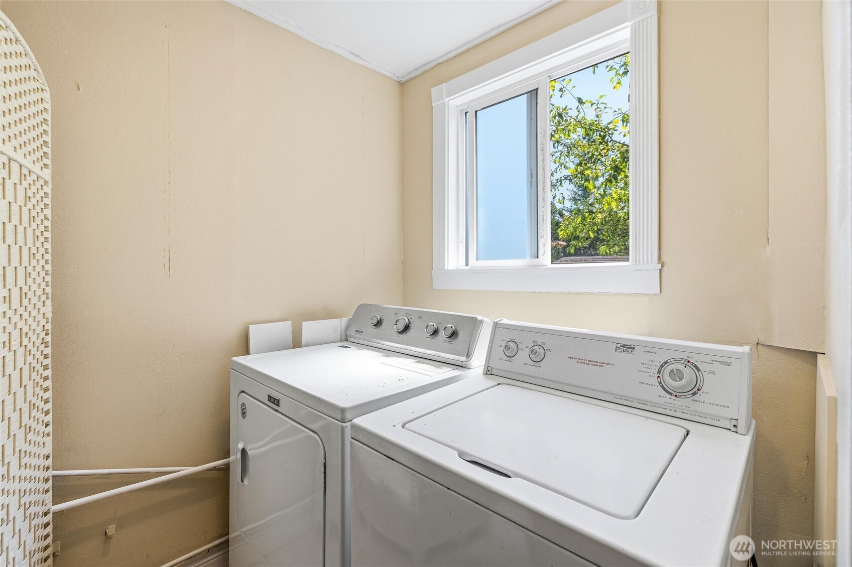 1416 Humboldt Street Property Photo 14