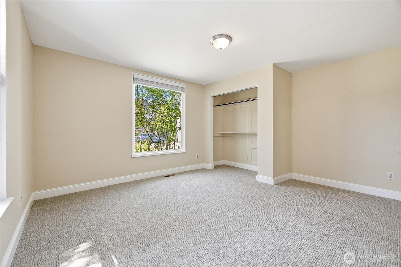 1416 Humboldt Street Property Photo 17