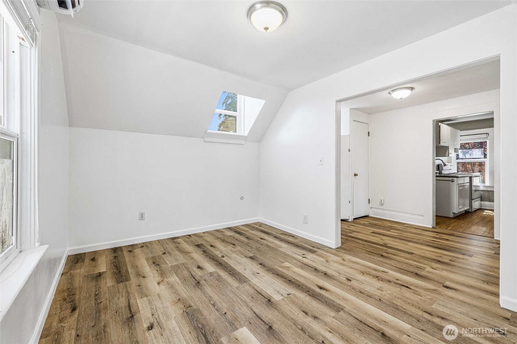 1416 Humboldt Street Property Photo 22