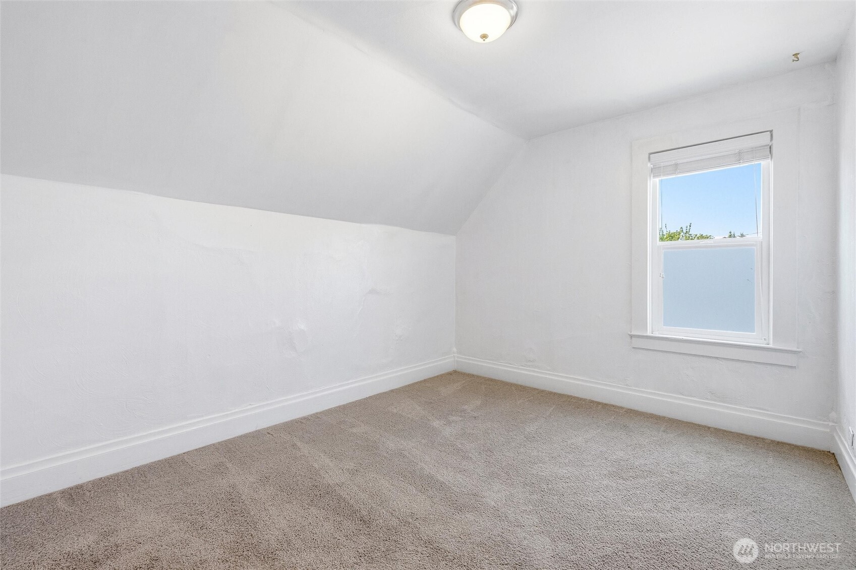 1416 Humboldt Street Property Photo 25