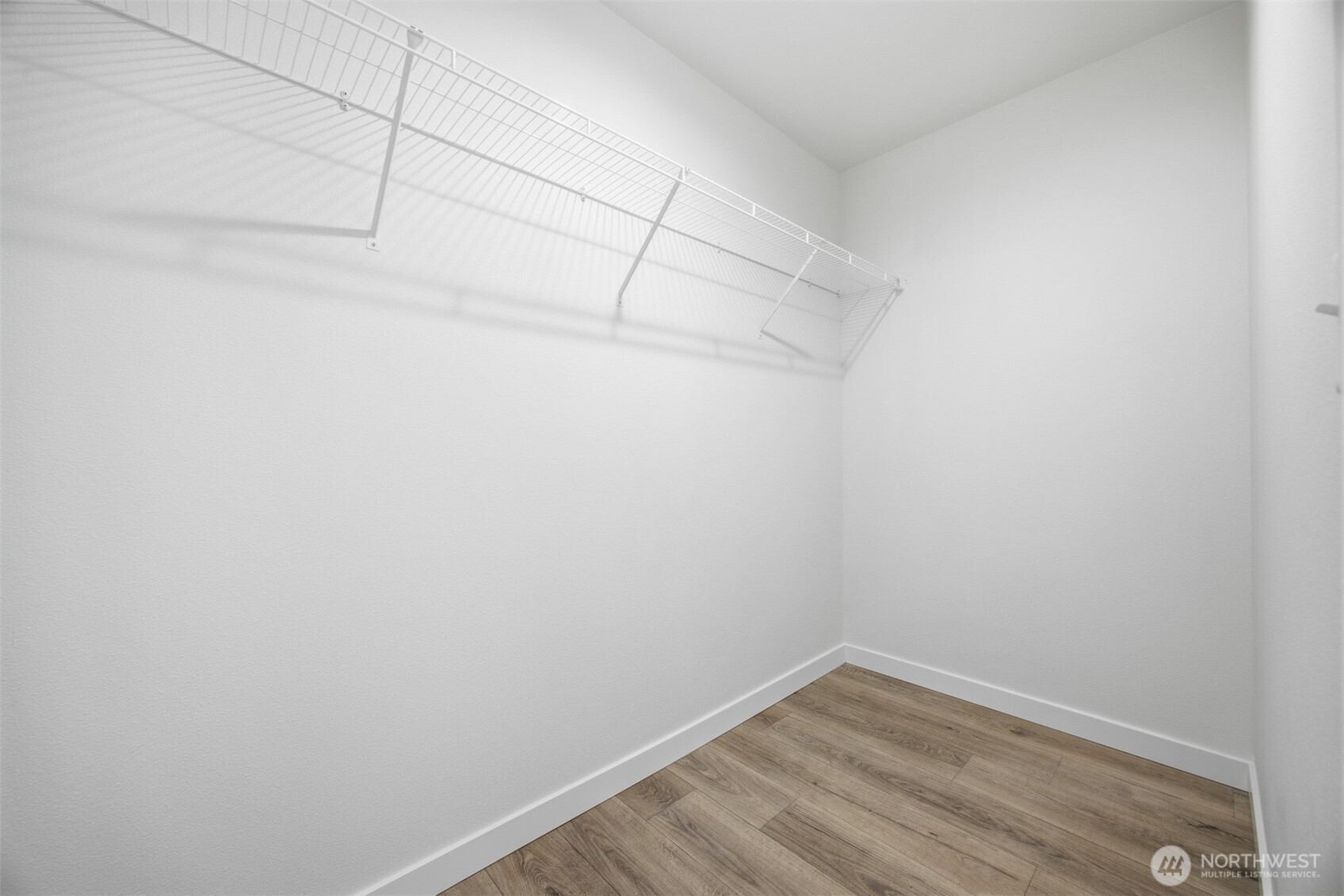 8381 Golden Valley Boulevard Property Photo 29