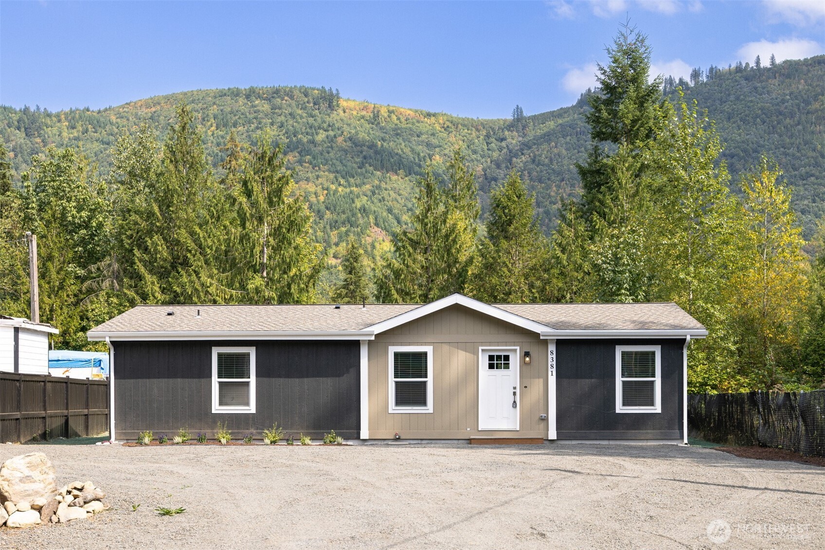 8381 Golden Valley Boulevard Property Photo 37