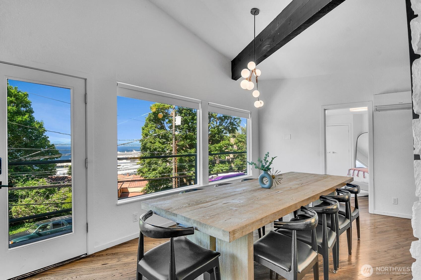 1115 8th Avenue Property Photo 4
