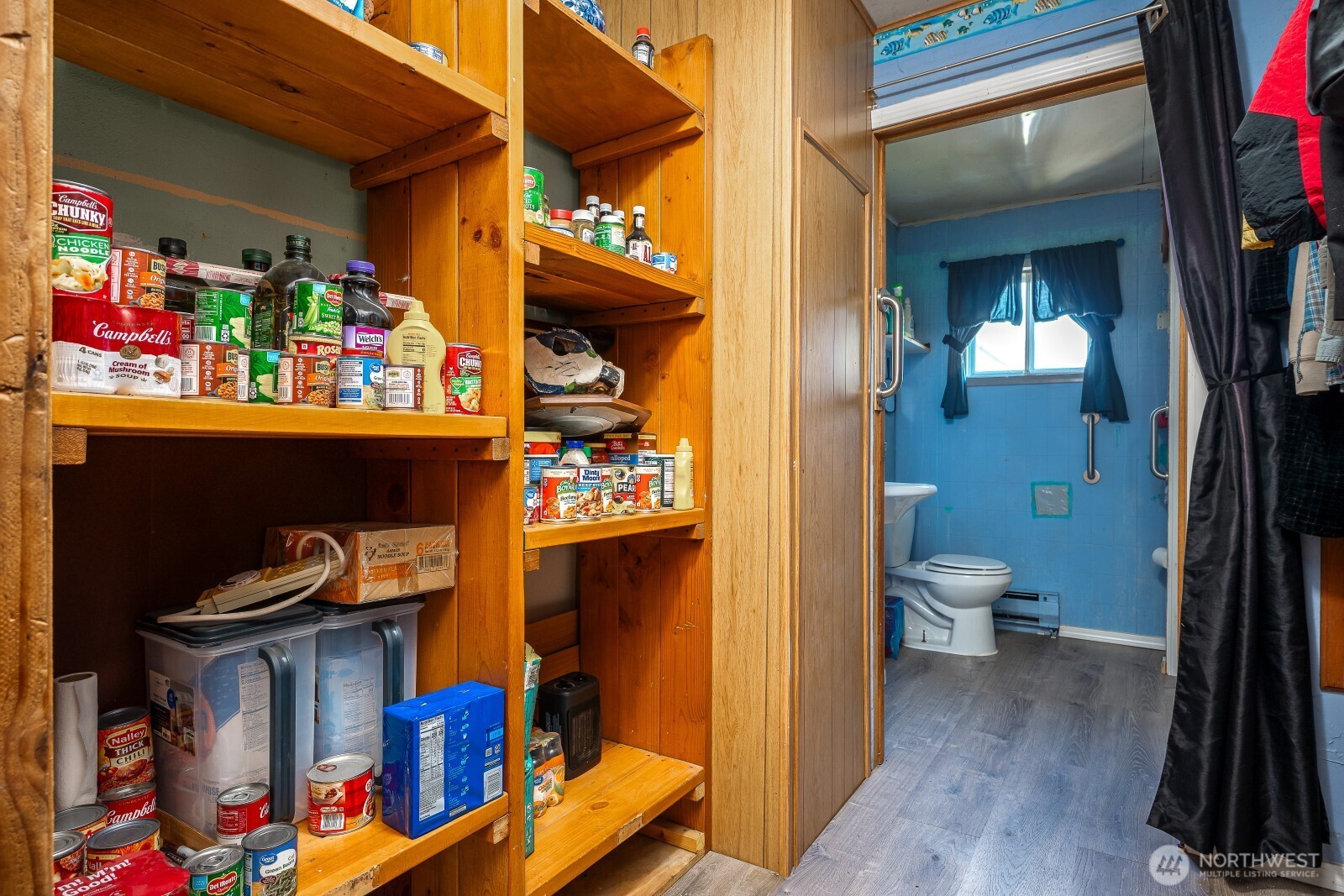 505 Hawthorne Street Property Photo 15