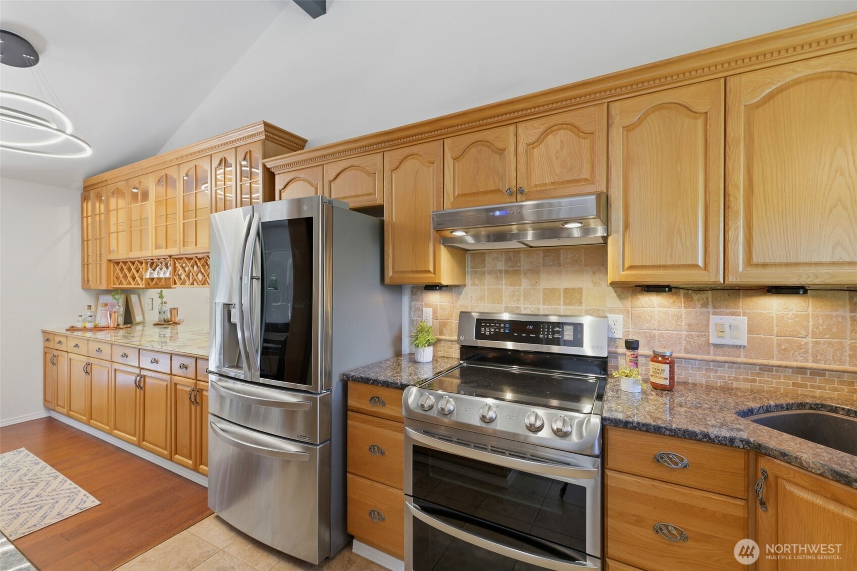 5204 65th Avenue Property Photo 12