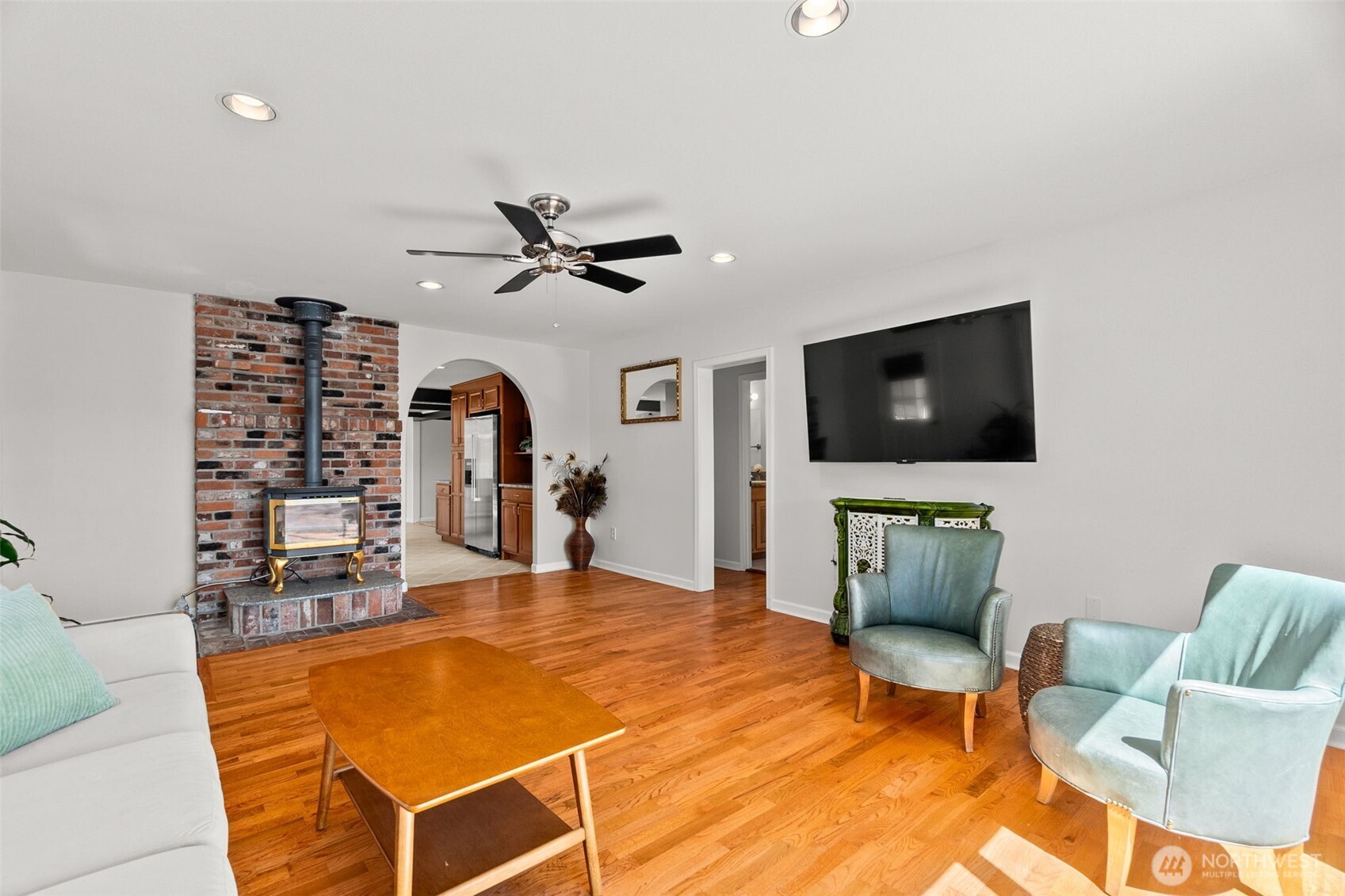 7242 49th Avenue Property Photo 14