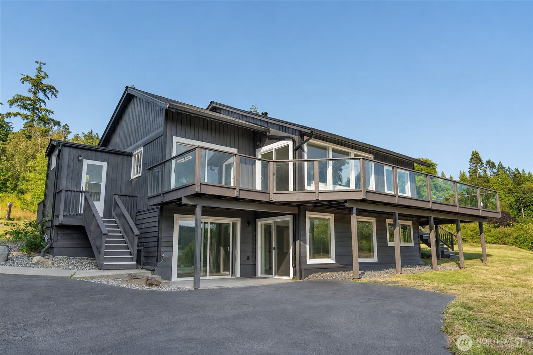 15210 Gibralter Road Property Photo 1