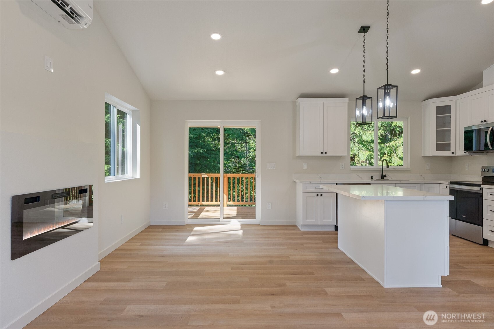 23415 Coyne Road Property Photo 13