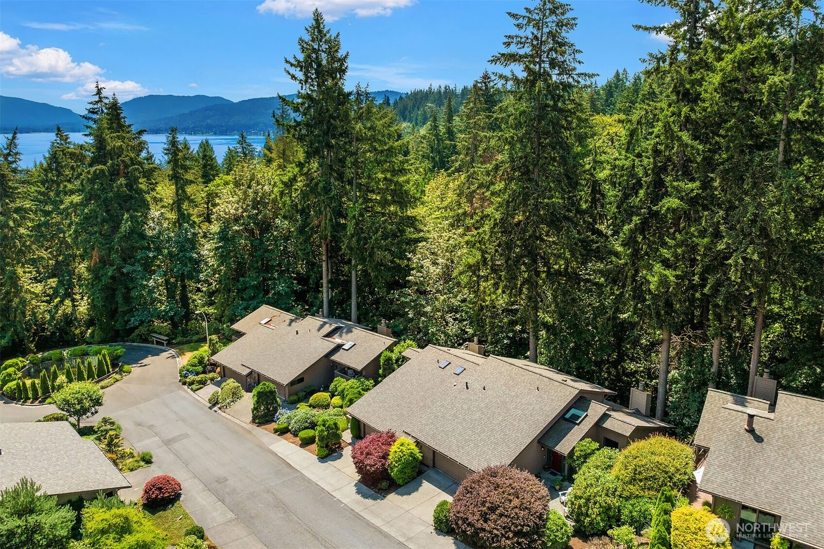 15 168th Avenue Property Photo 1