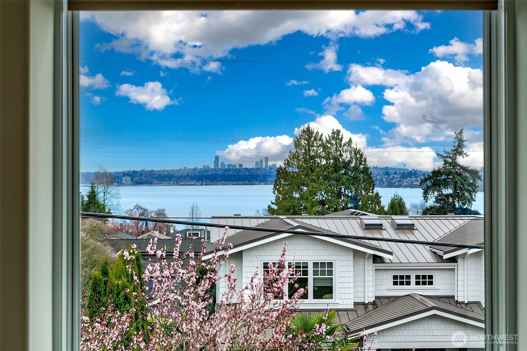 526 14th Avenue Property Photo 24