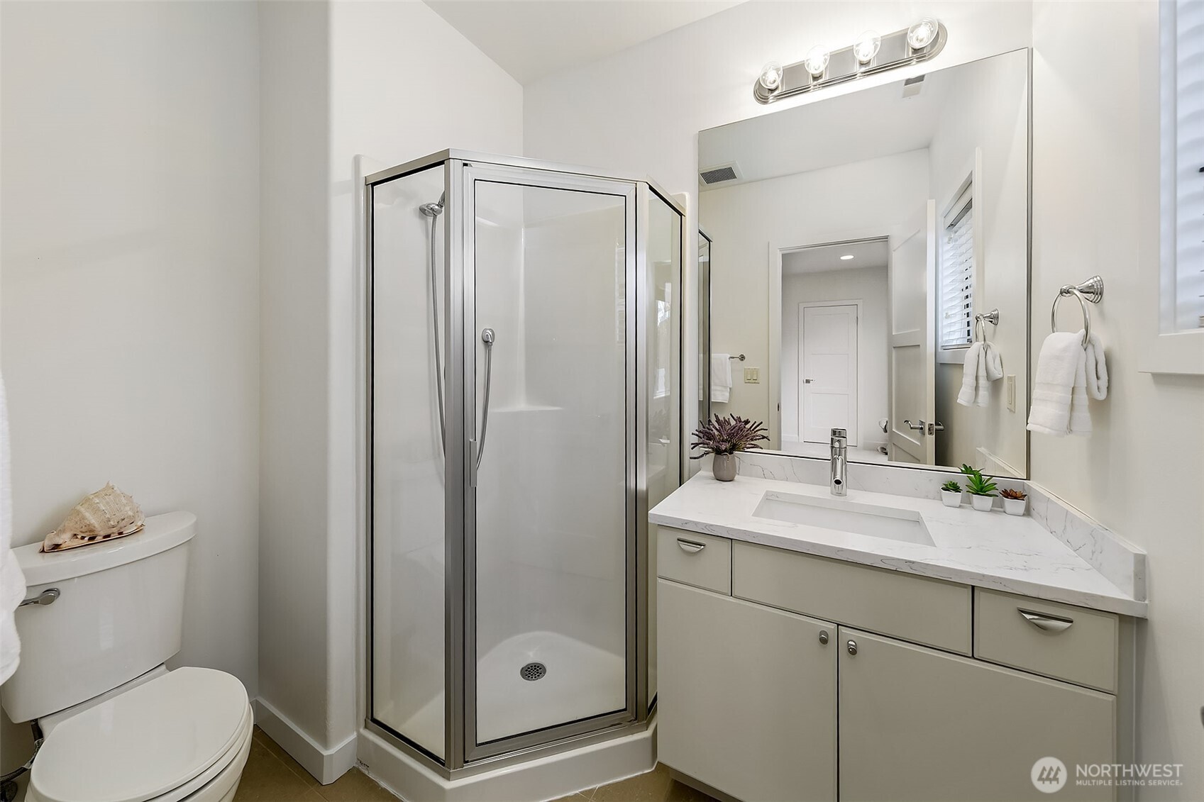 526 14th Avenue Property Photo 27