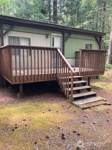 41 N Kitsap Place Property Photo 3