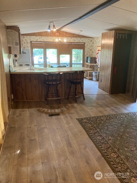 41 N Kitsap Place Property Photo 6