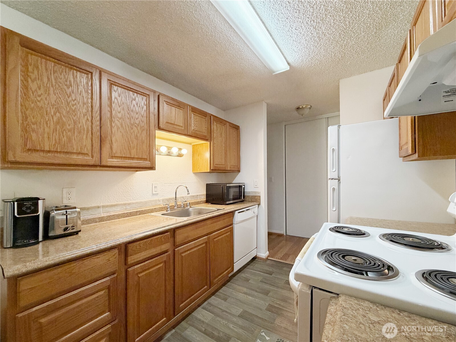 10455 Des Moines Memorial Drive N-202 Property Photo 8