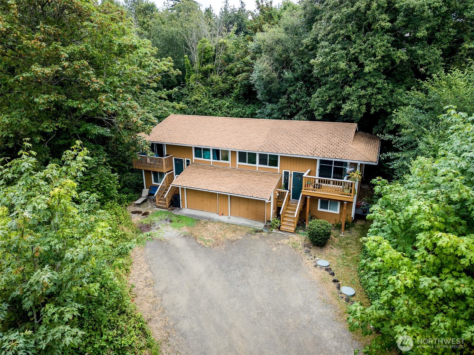 4617 Beach Drive Property Photo 10
