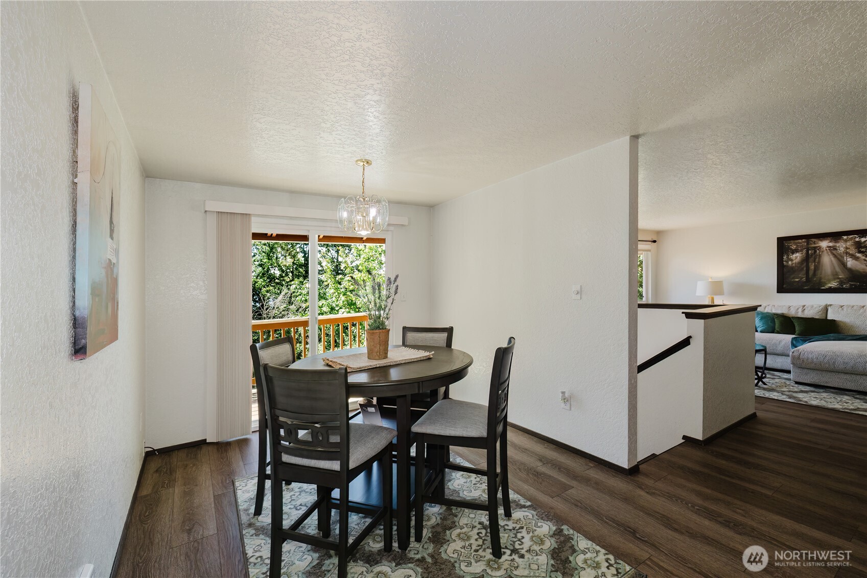 4617 Beach Drive Property Photo 20