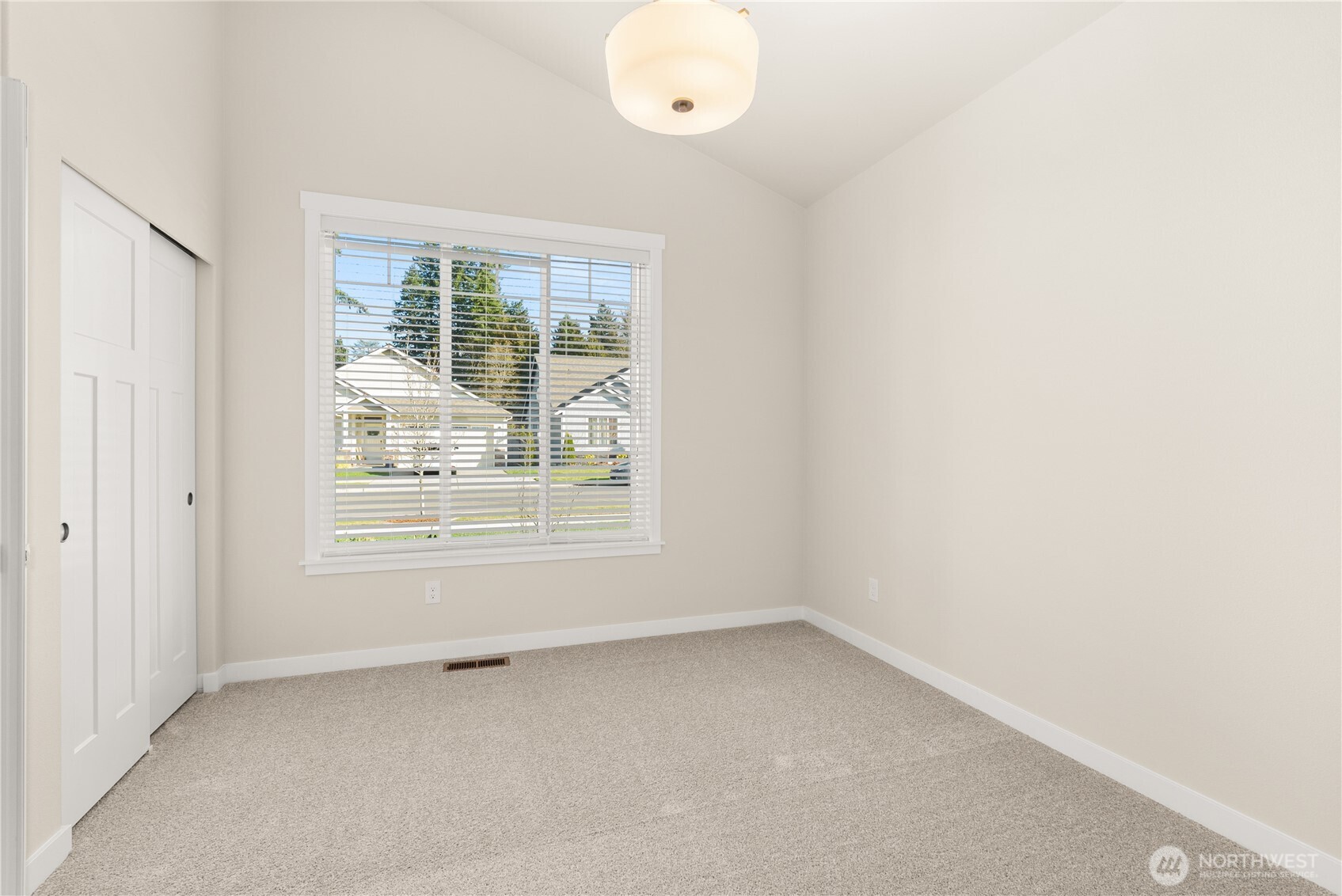 9049 Wyatt Loop Property Photo 23
